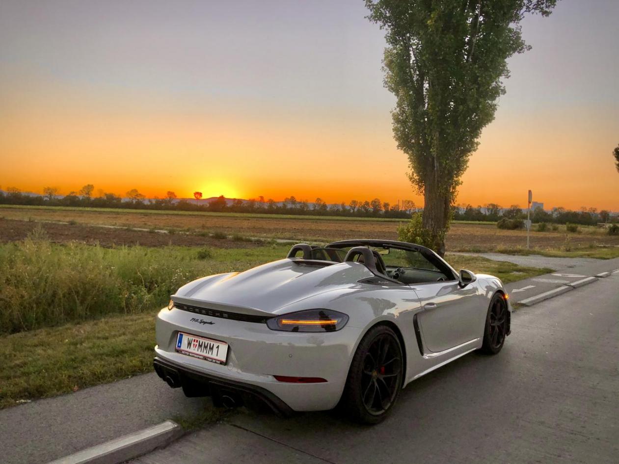 PORSCHE 718 SPYDER 4.0