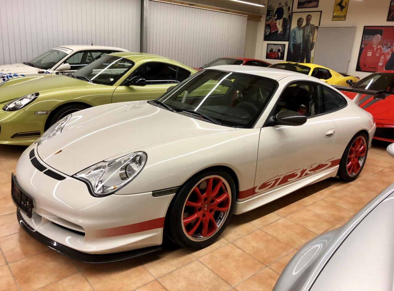 PORSCHE 996 GT3 RS